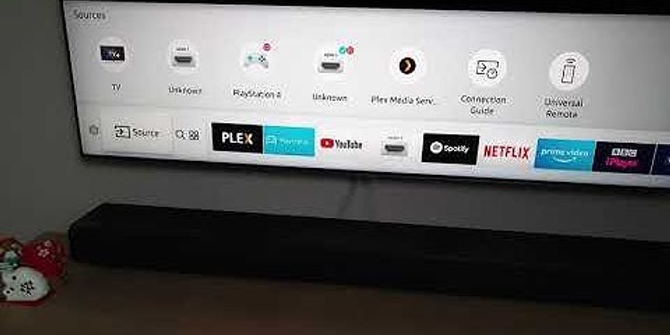 How do I connect my Samsung soundbar to my TV with an optical cable?